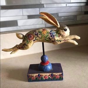 Jim Shores Countryside Beauty Rabbit